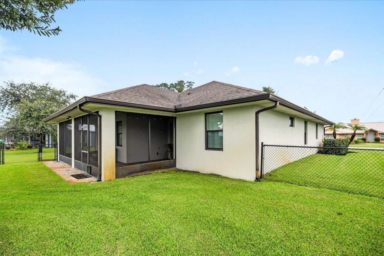 5103 Echo Pines Circle E, Fort Pierce, FL 34951 Photo