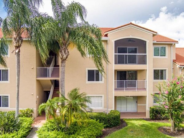 1640 N 42nd Circle, Unit 209, Vero Beach, FL 32967