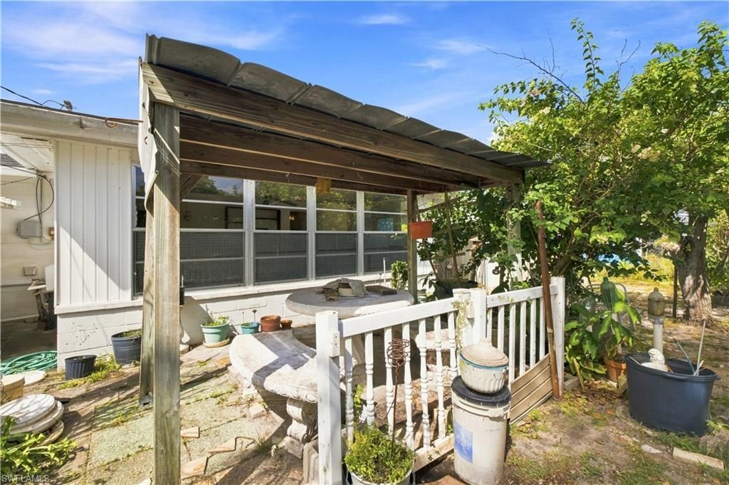 803 Perry Ave, Lehigh Acres, FL 33936 Photo