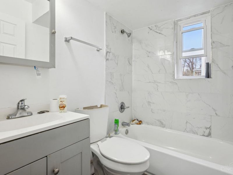 3048 Gilbert Avenue, Cincinnati, OH 45206 Photo 24
