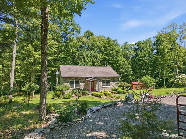 661 Oak Ridge Road , Ellenville, NY 12428