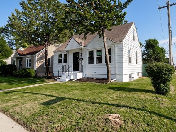 201 E 143rd Street, Dolton, IL 60419