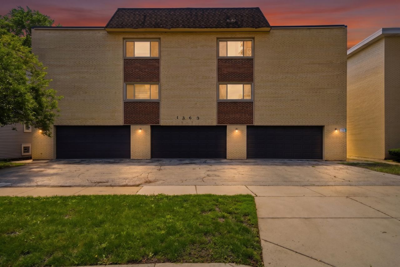1363 Perry Street, Unit 3A, Des Plaines, IL 60016 Main Photo