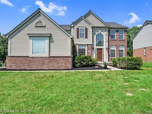 517 Beechwood Way , Orion Township, Mi 48362