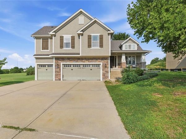 13317 Davis Avenue, Bonner Springs, KS 66012