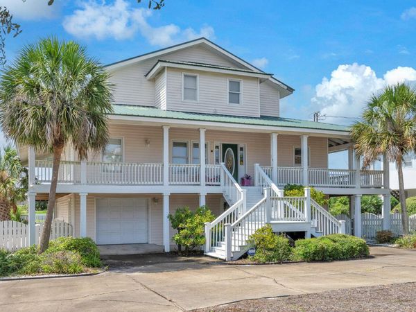 604 Magnolia Drive, Destin, FL 32541