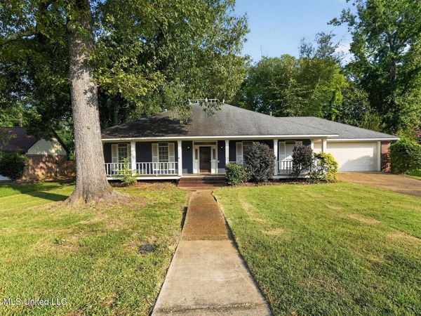 320 Hanley Circle, Brandon, MS 39047