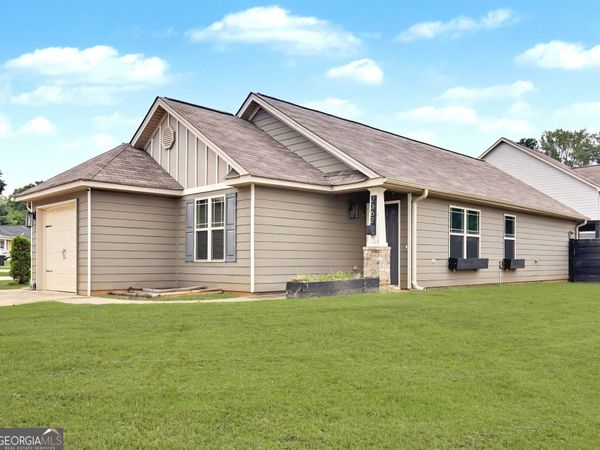 2362 Glebe Court, Hampton, GA 30228