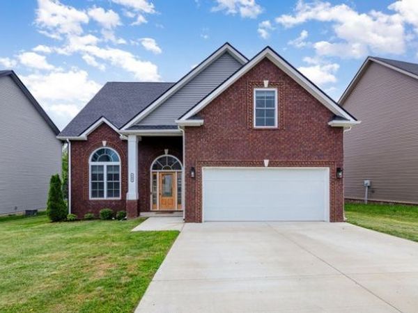 765 Buffalo Ford Dr , Clarksville, TN 37042