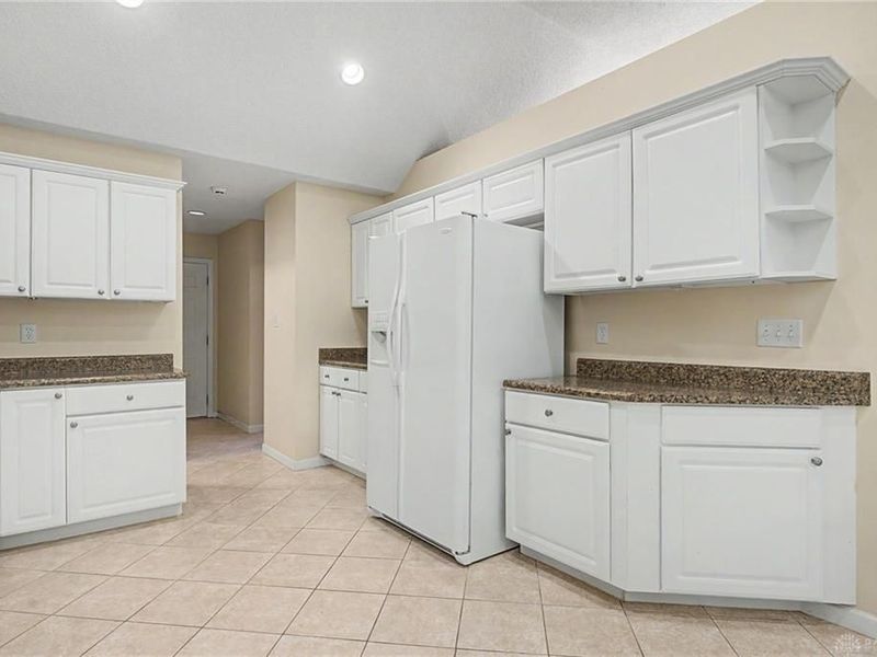 4688 Elysian Way, Unit A, Huber Heights, OH 45424 Photo 12