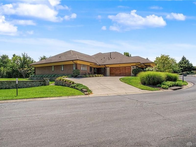 4688 Elysian Way, Unit A, Huber Heights, OH 45424 Photo 3