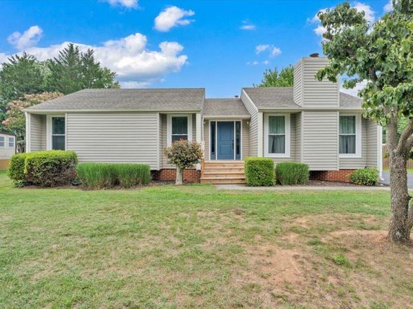 1030 Barrens Village Ln. LN, Roanoke, VA 24019