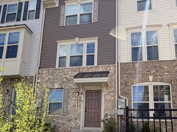 9827 POSTERITY LN, MONTGOMERY VILLAGE, MD 20886
