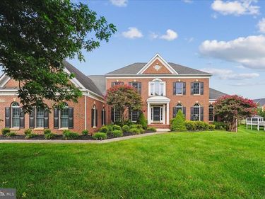 12825 ROSE GROVE DRIVE, OAK HILL, VA 20171
