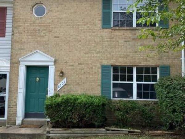 8701 POINT OF WOODS DRIVE, MANASSAS, VA 20110