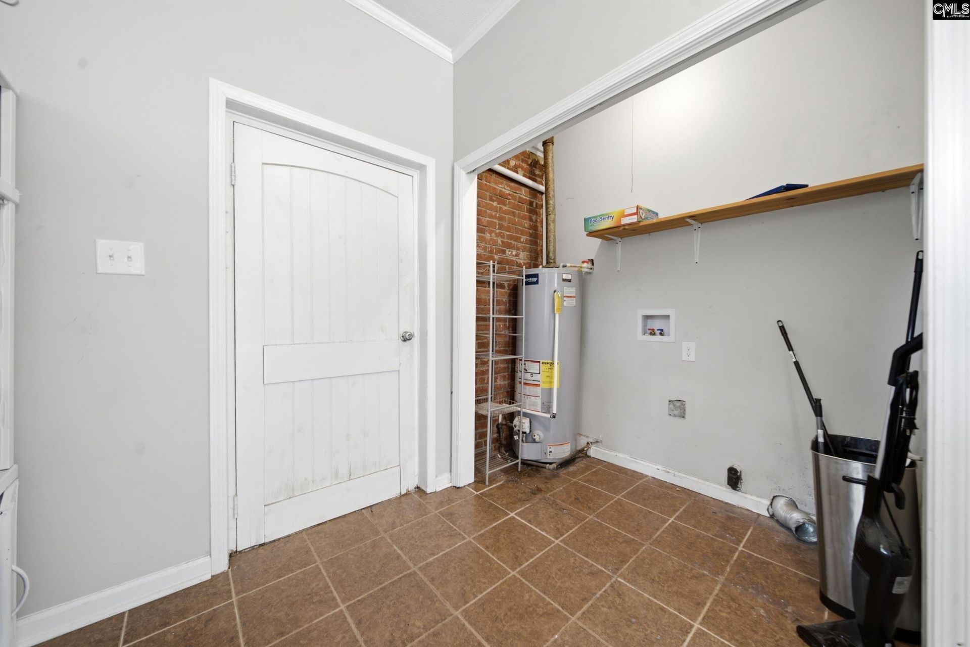 220 Westgate Drive Photo 20
