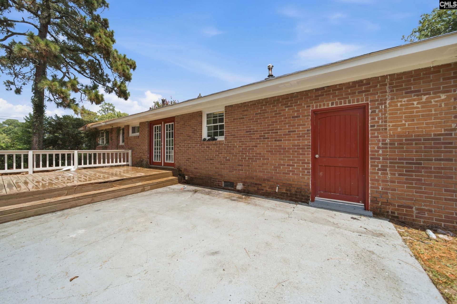 220 Westgate Drive Photo 23