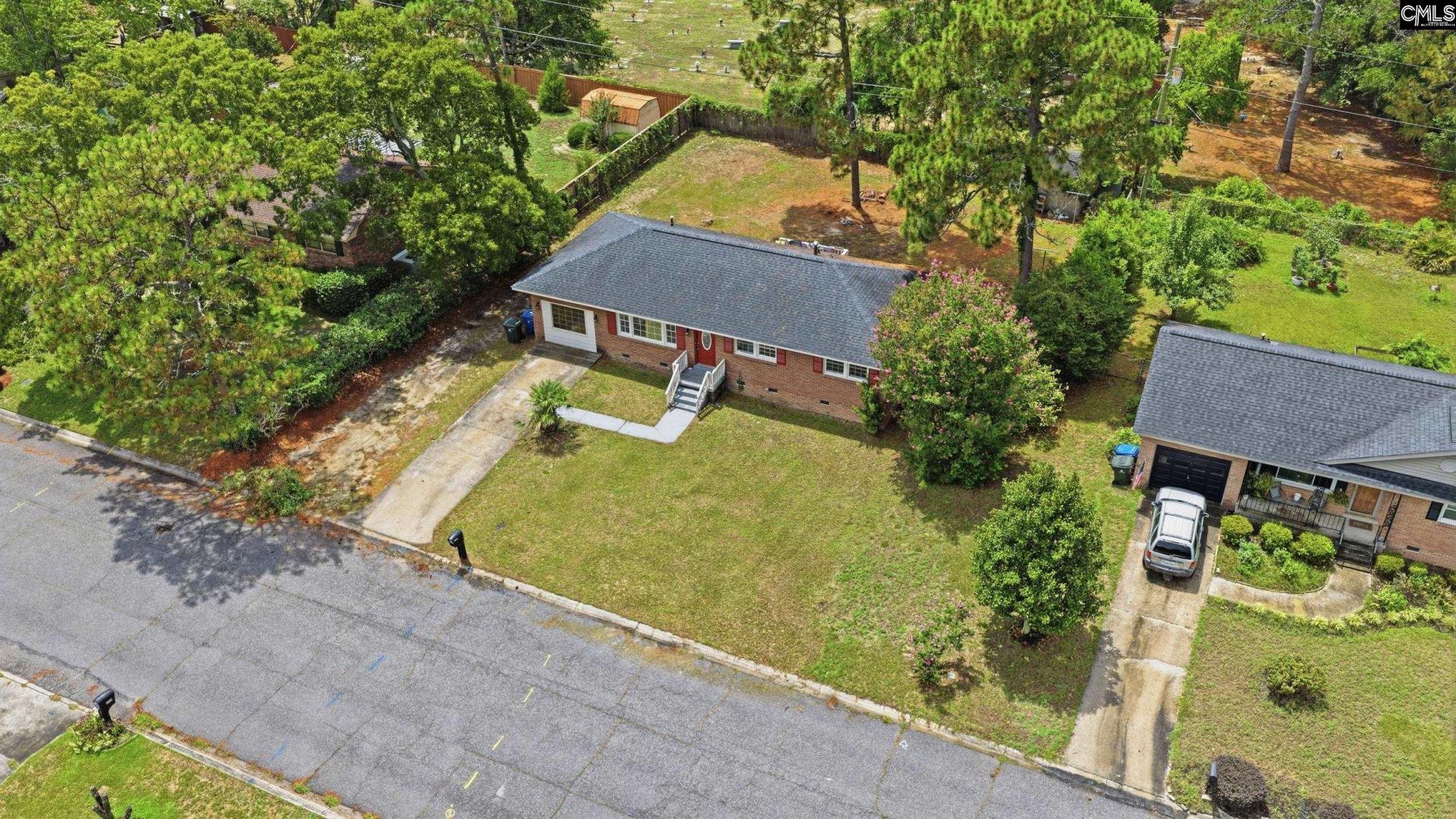220 Westgate Drive Photo 26