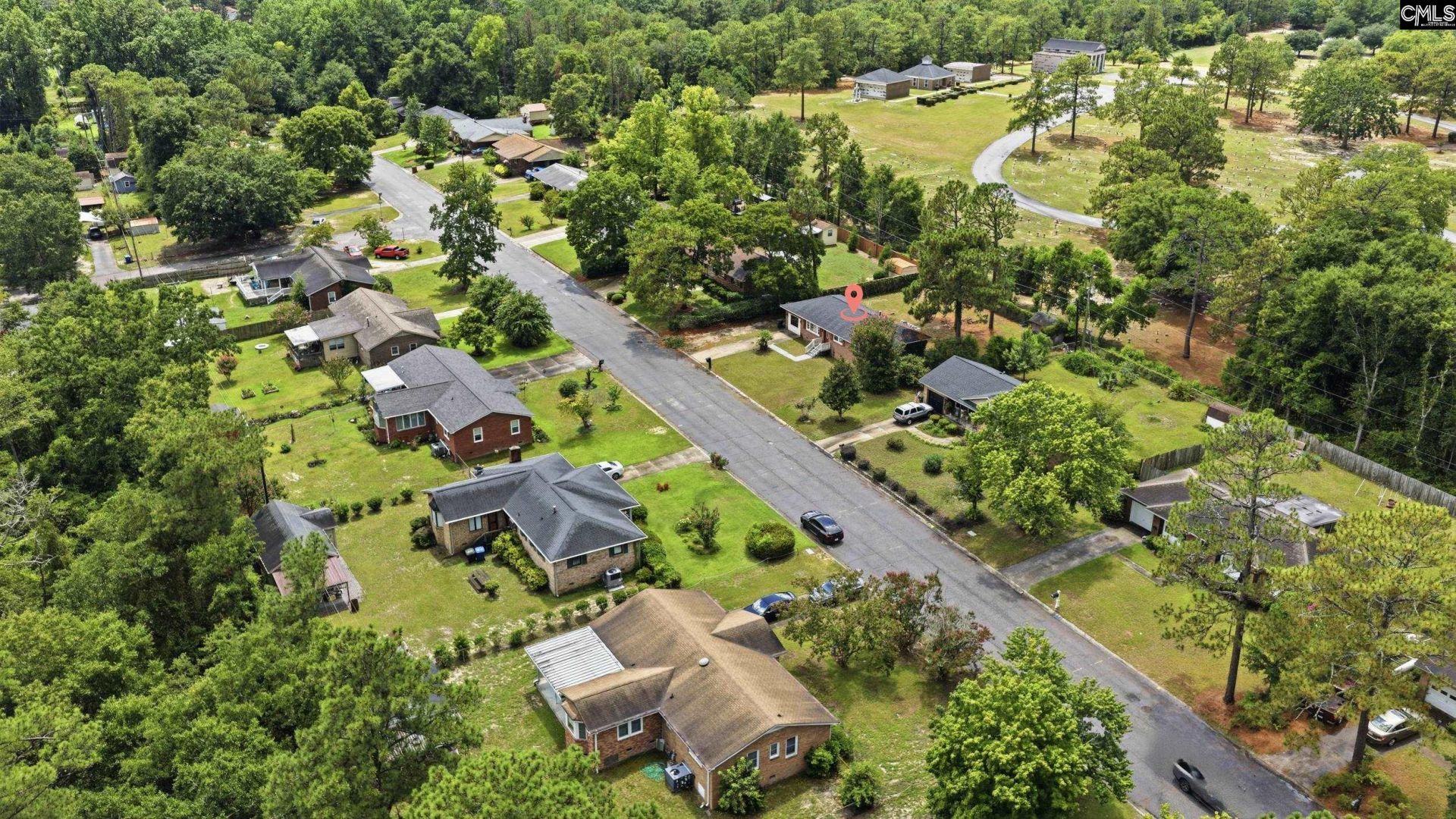 220 Westgate Drive Photo 31