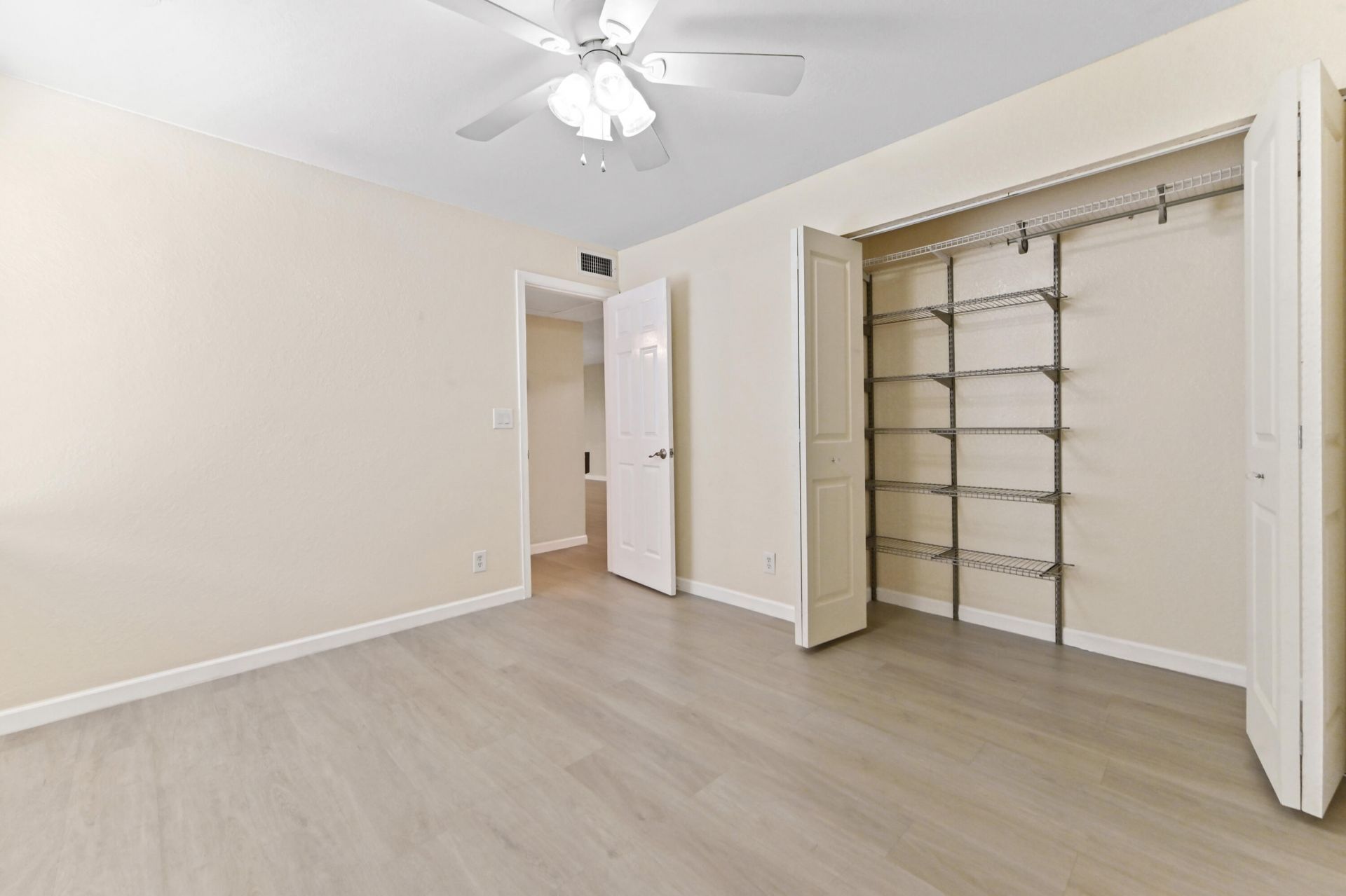 126 Sparrow Drive, Unit 22A, Royal Palm Beach, FL 33411 Photo