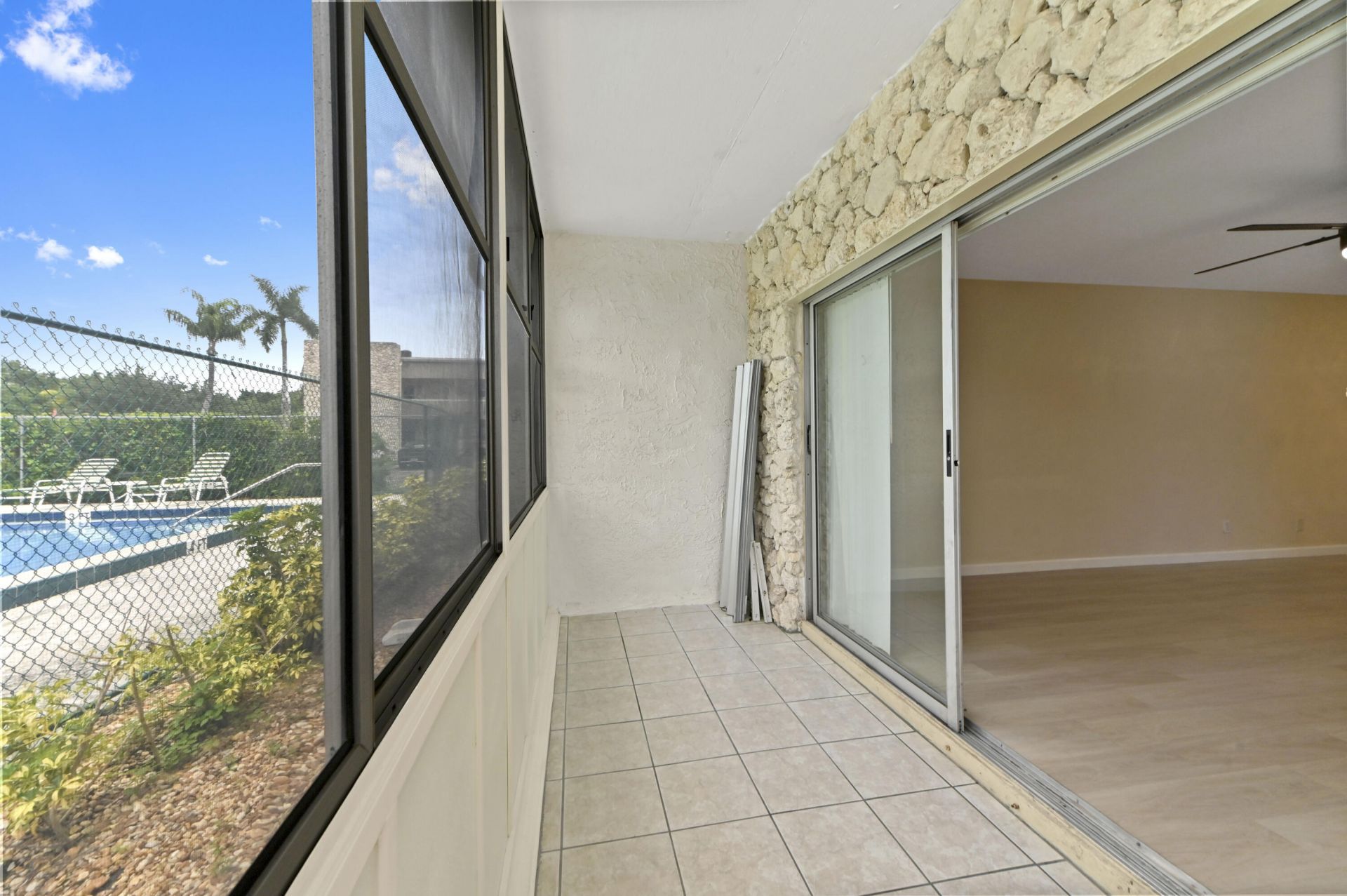 126 Sparrow Drive, Unit 22A, Royal Palm Beach, FL 33411 Photo