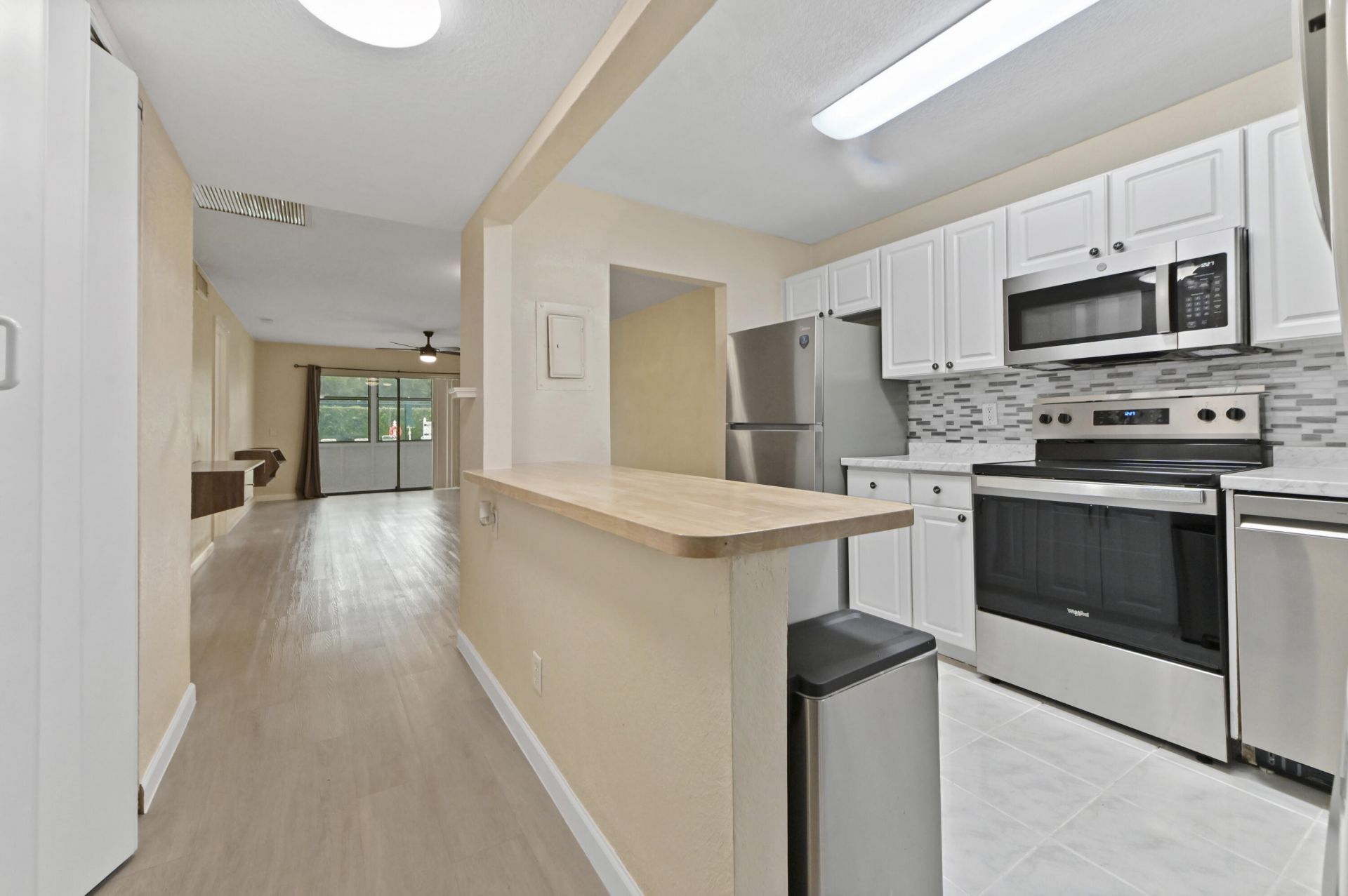 126 Sparrow Drive, Unit 22A, Royal Palm Beach, FL 33411 Photo