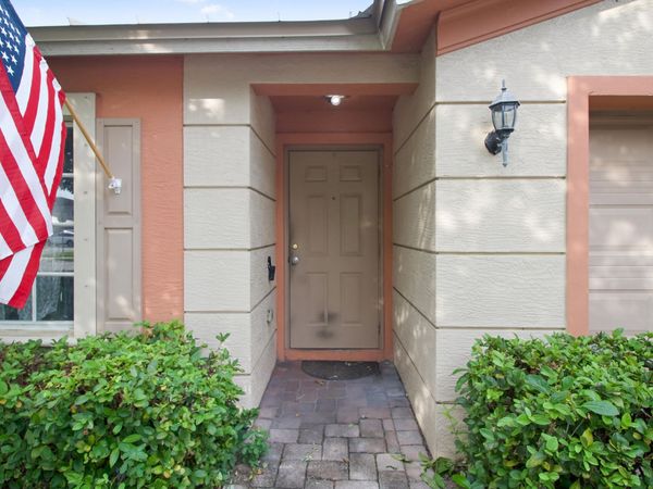 5495 SE Graham Drive, Stuart, FL 34997