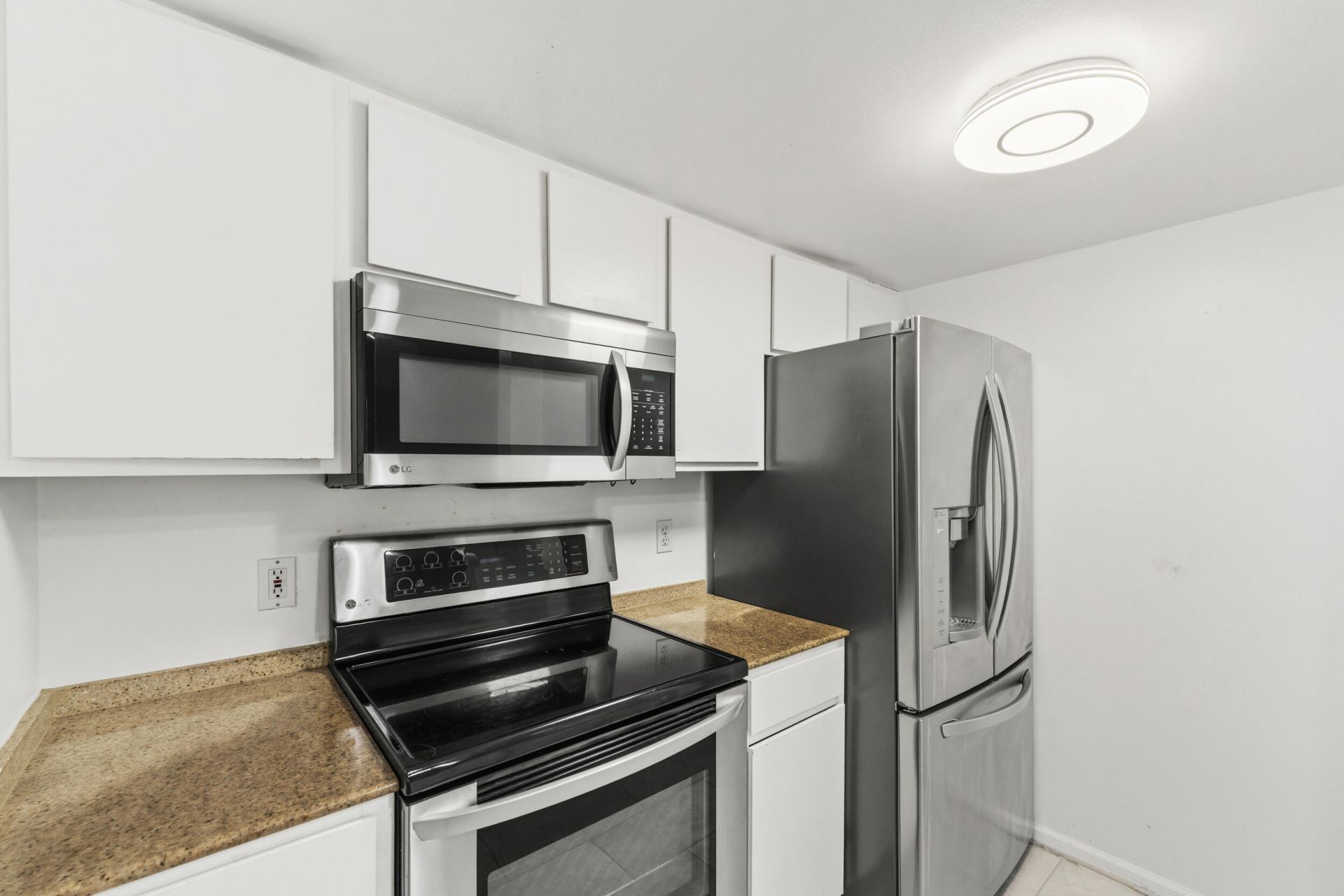 1100 Scotia Drive, Unit 102, Hypoluxo, FL 33462 Photo