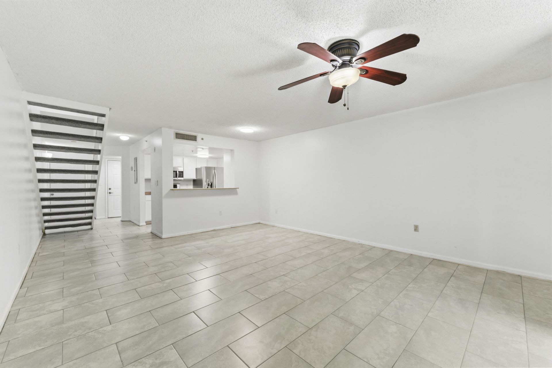 1100 Scotia Drive, Unit 102, Hypoluxo, FL 33462 Photo