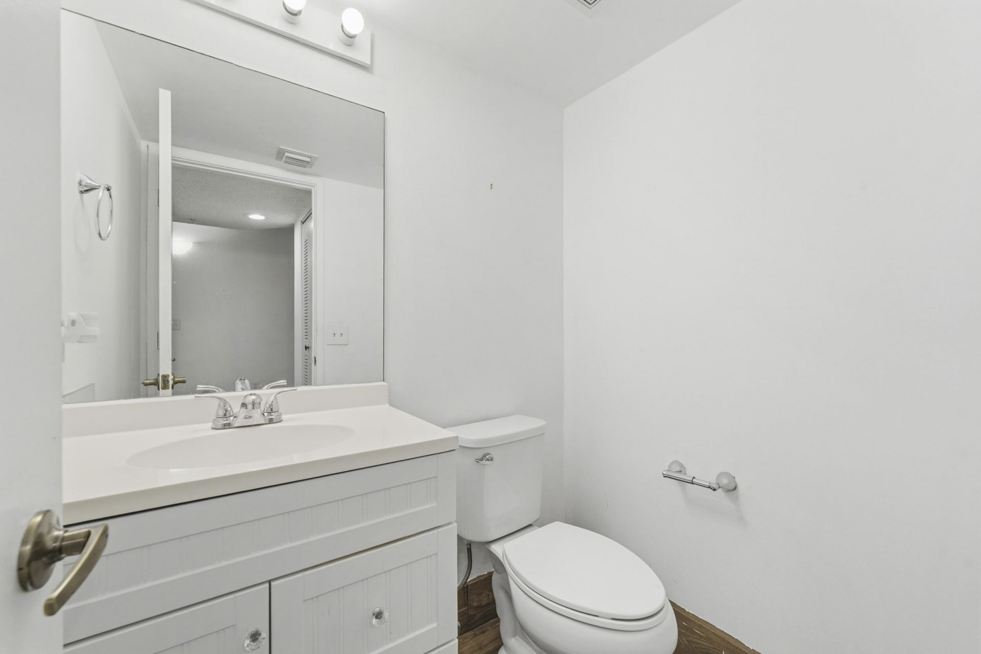 1100 Scotia Drive, Unit 102, Hypoluxo, FL 33462 Photo