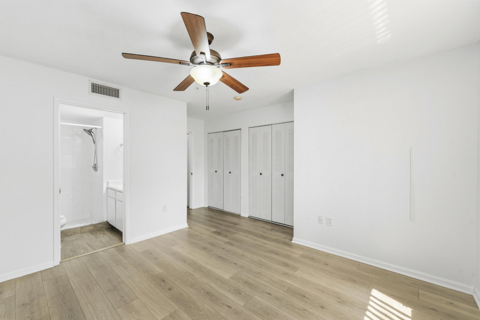 1100 Scotia Drive, Unit 102, Hypoluxo, FL 33462 Photo