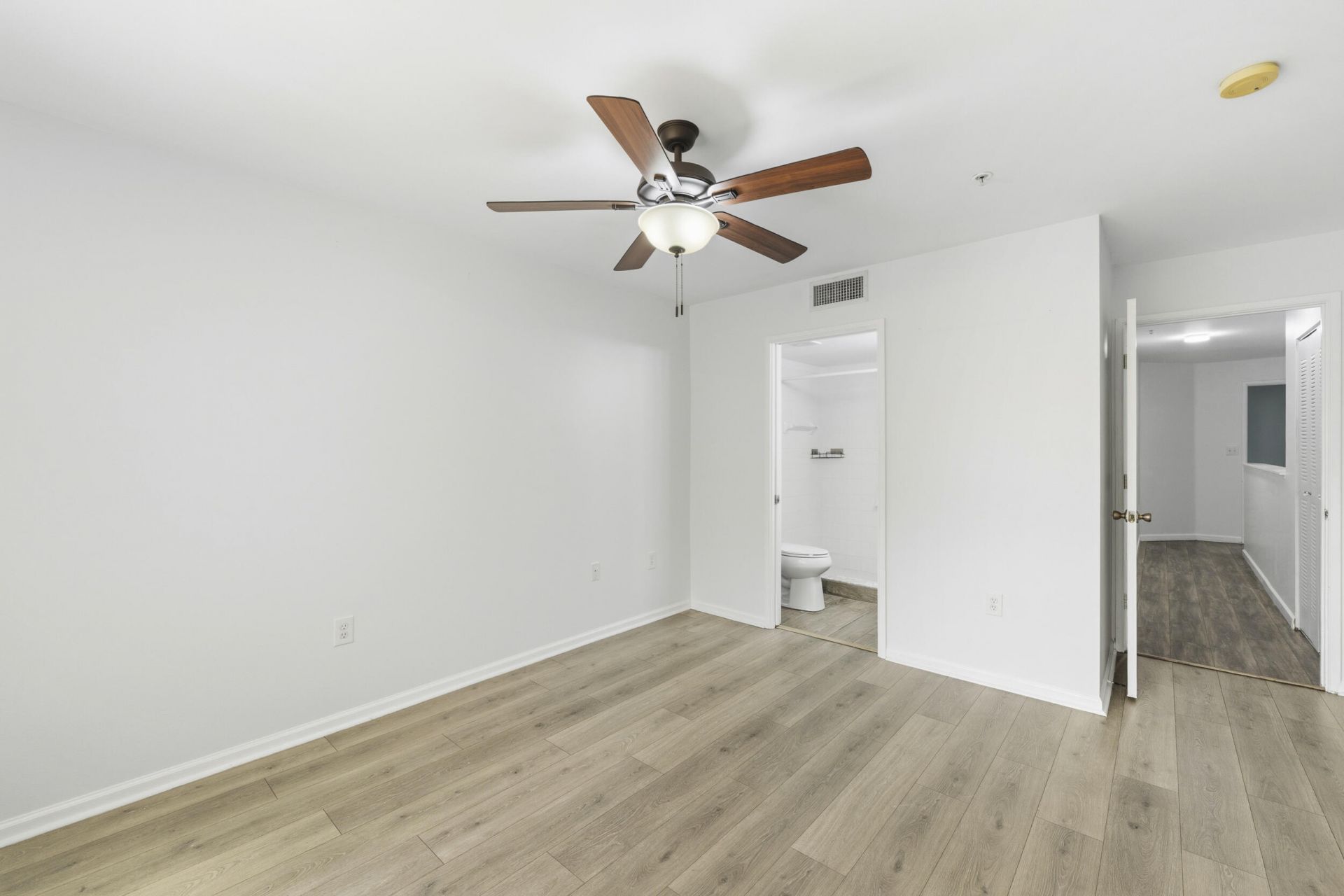 1100 Scotia Drive, Unit 102, Hypoluxo, FL 33462 Photo