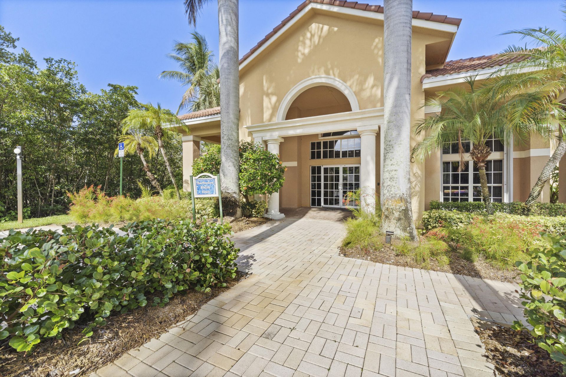 1100 Scotia Drive, Unit 102, Hypoluxo, FL 33462 Photo