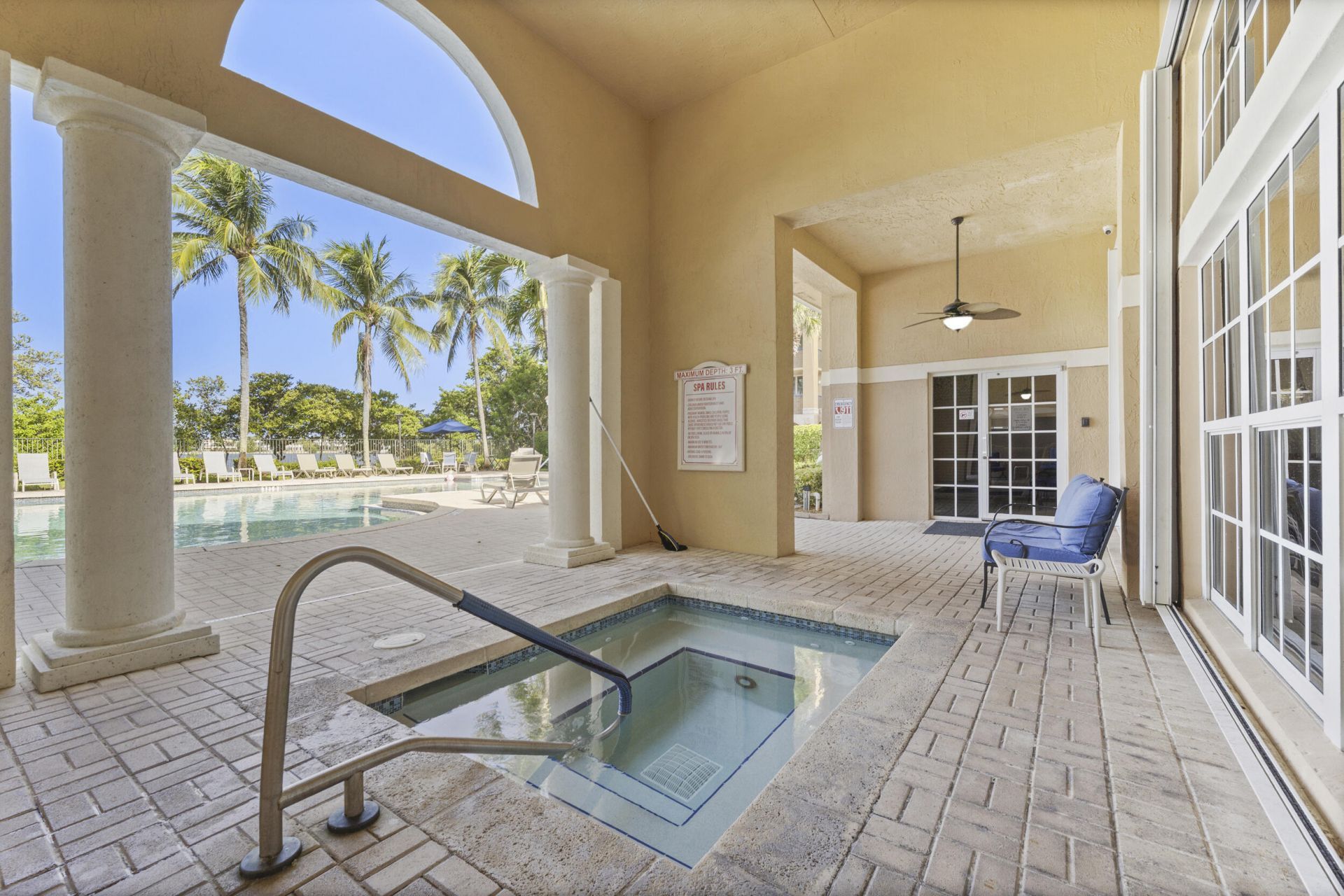 1100 Scotia Drive, Unit 102, Hypoluxo, FL 33462 Photo