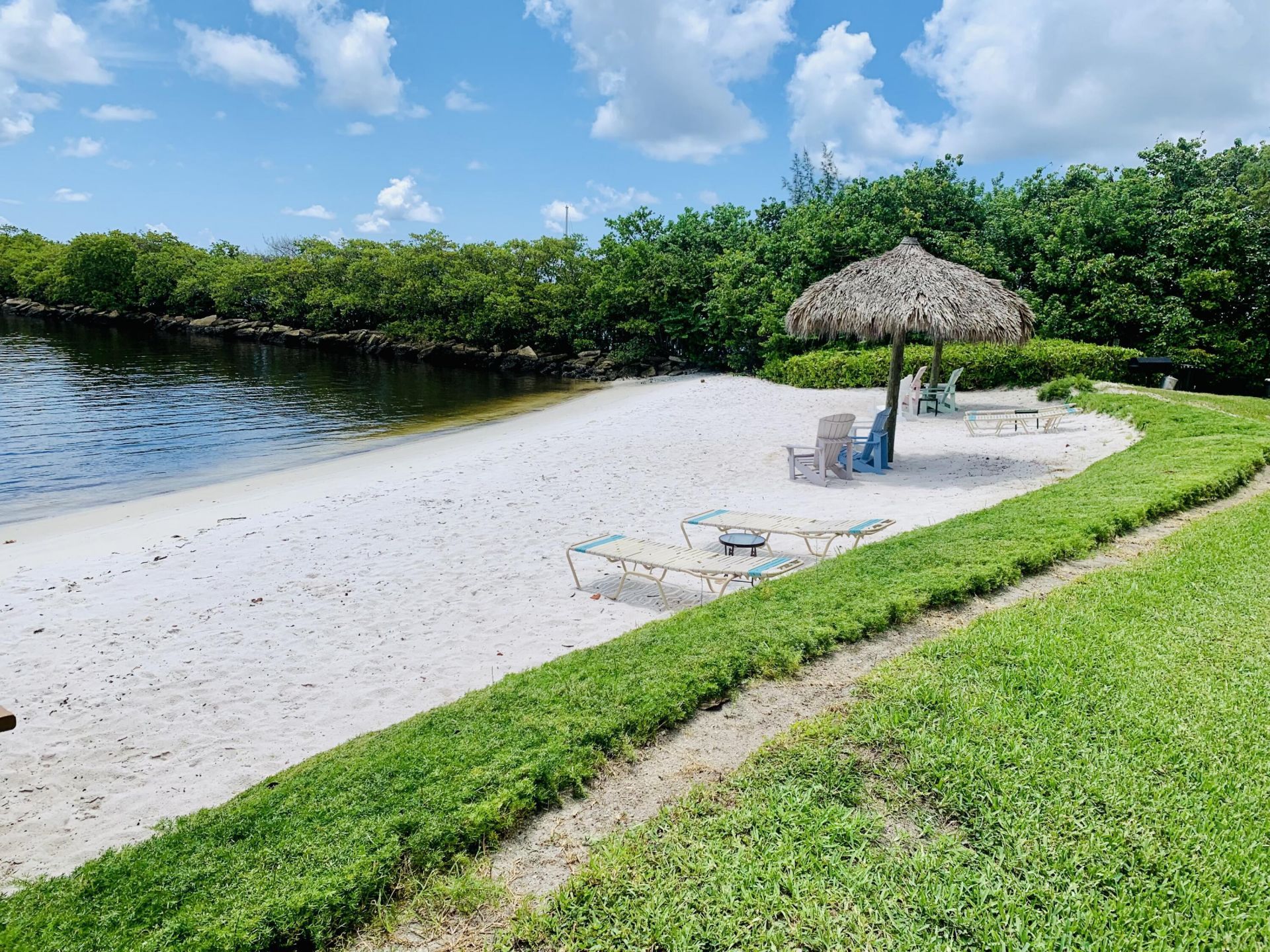 1100 Scotia Drive, Unit 102, Hypoluxo, FL 33462 Photo