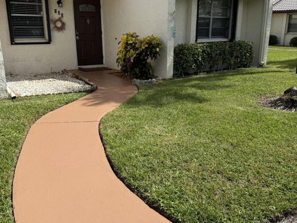 133 Lake Olive Drive, West Palm Beach, FL 33411