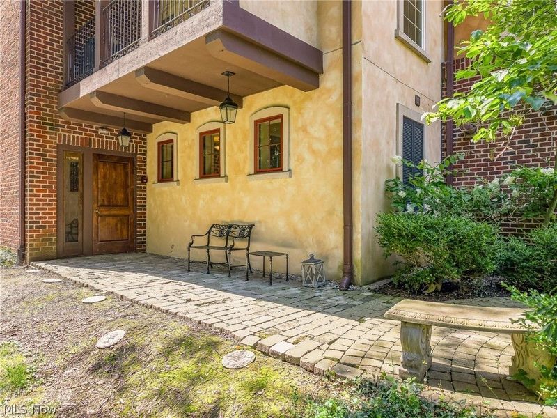 1466 S Main Street , Unit 103, North Canton, OH 44720 Photo 5