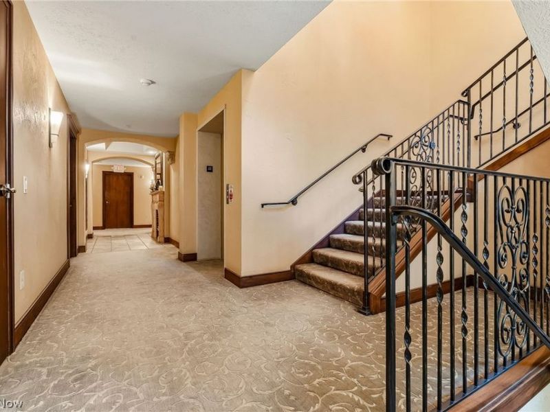 1466 S Main Street , Unit 103, North Canton, OH 44720 Photo 8