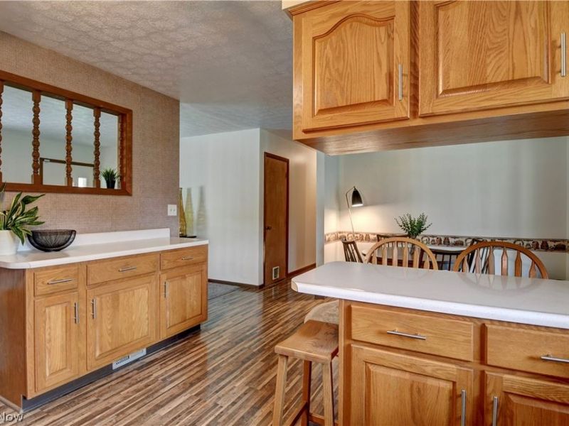 4216 Schumacher Hollow Road SE, New Philadelphia, OH 44663 Photo 12