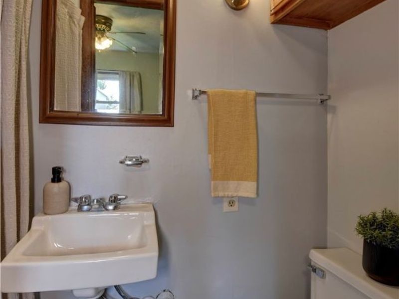 4216 Schumacher Hollow Road SE, New Philadelphia, OH 44663 Photo 17