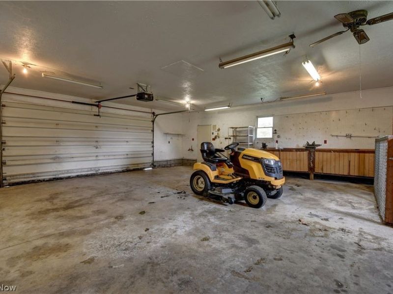 4216 Schumacher Hollow Road SE, New Philadelphia, OH 44663 Photo 30