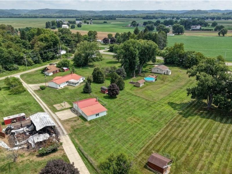 4216 Schumacher Hollow Road SE, New Philadelphia, OH 44663 Photo 35