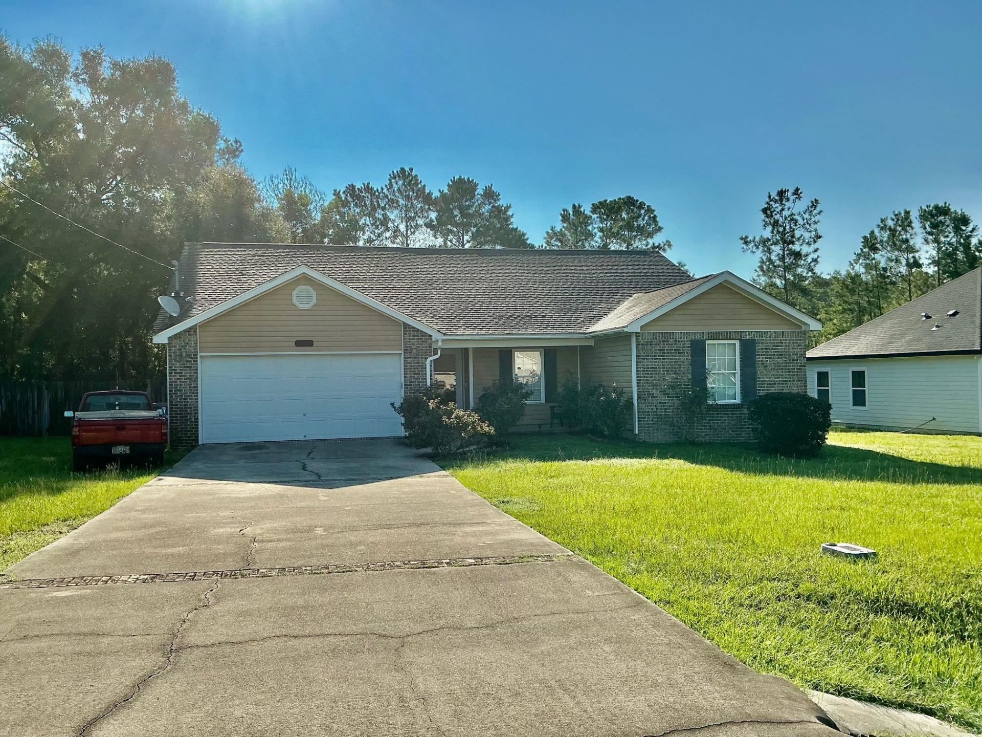 463 Sand Pine Drive, Midway, FL 32343 Photo
