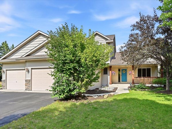 6592 Albert Court, Lino Lakes, MN 55038