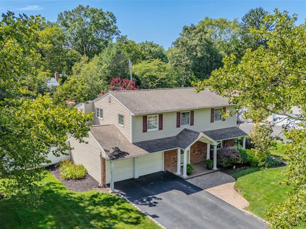 30 Kirkland Drive , Greenlawn, NY 11740