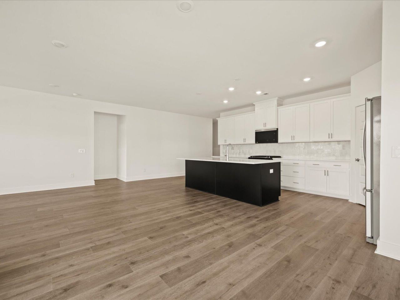 445 Radiant Blue Way Photo 19