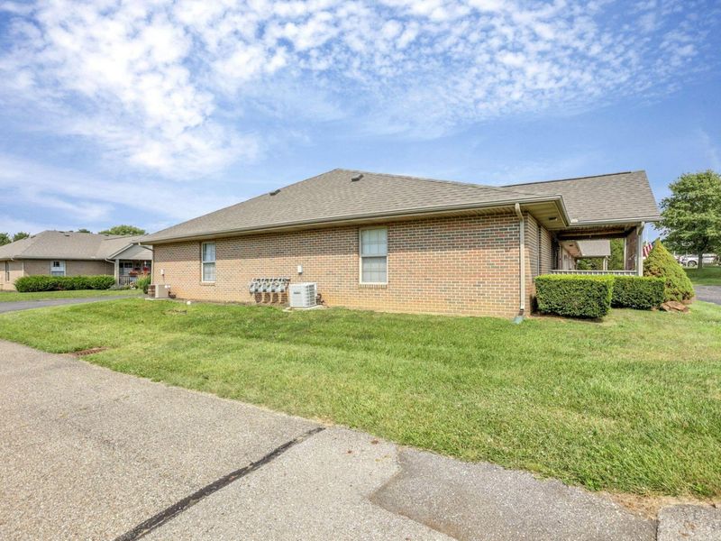 102 Foster Drive , Thornville, OH 43076 Photo 35
