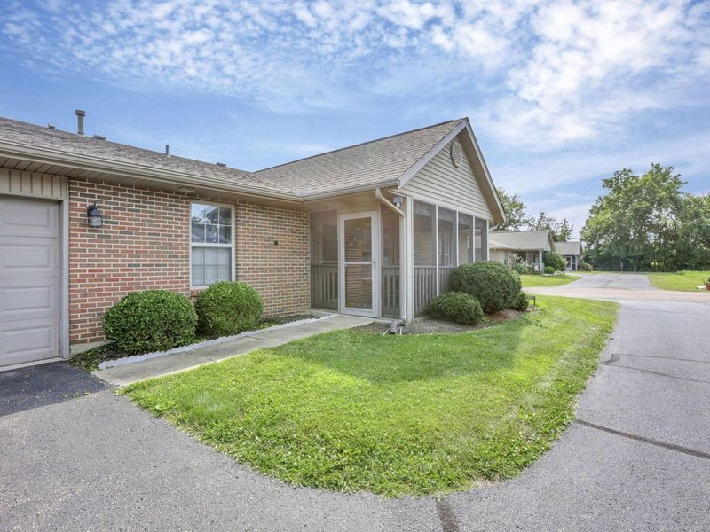 102 Foster Drive , Thornville, OH 43076 Photo 4