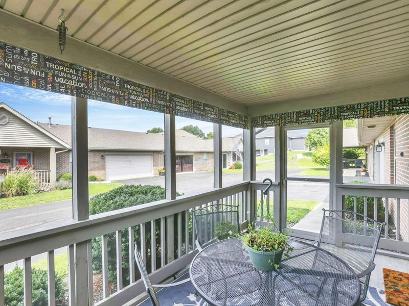 102 Foster Drive , Thornville, OH 43076 Photo 6