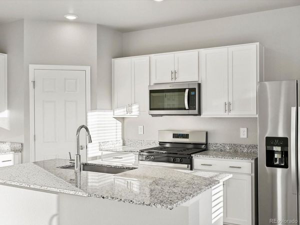 6892 Quail Avenue, Longmont, CO 80504